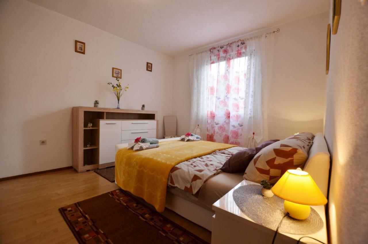 Apartment Matea *